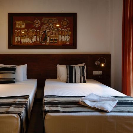 Lario Resort Сигирия Экстерьер фото